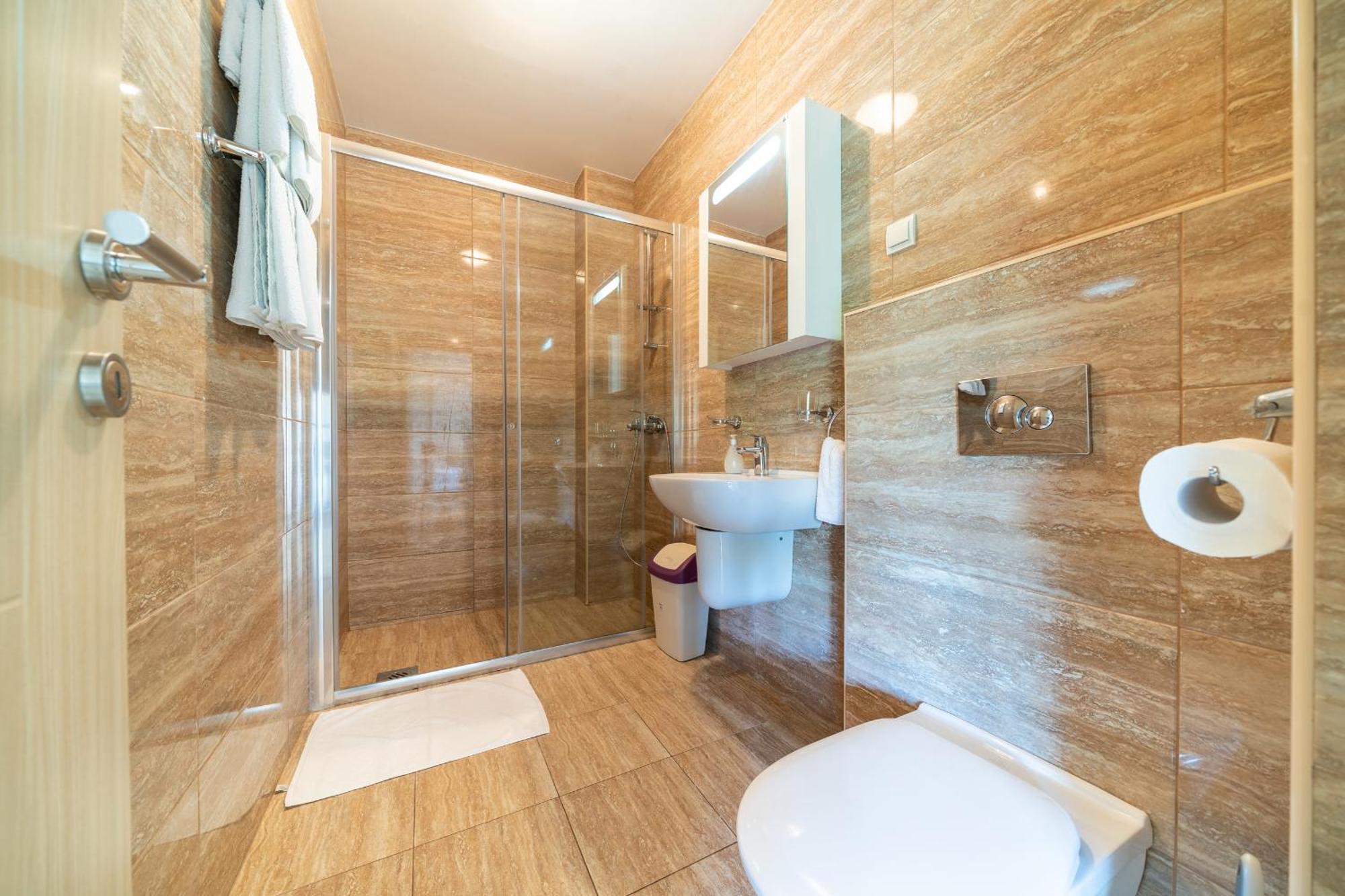 Becici -Lux Apartman Екстериор снимка